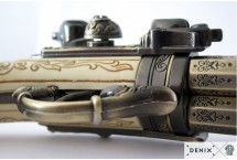 replika trzylufowy pistolet w pudełku denix model 5306+P02