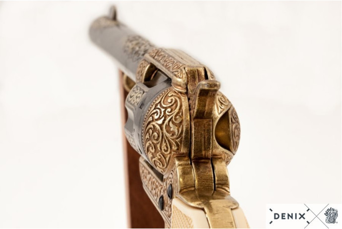 replika rewolwer s.colt na stojaku denix model B-1281+801