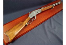 REPLIKA WINCHESTER "73" NA TABLO DENIX MODEL 1253G+T