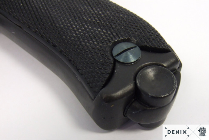 Replika Luger P08 na tablo Denix model 1143+TM+35