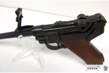 Replika Luger P08 na tablo Denix model M-1145+TM+35