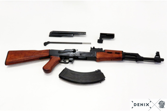 Replika karabinu ak-47, ZSRR 1947r na tablo Denix model 1086+TD+35