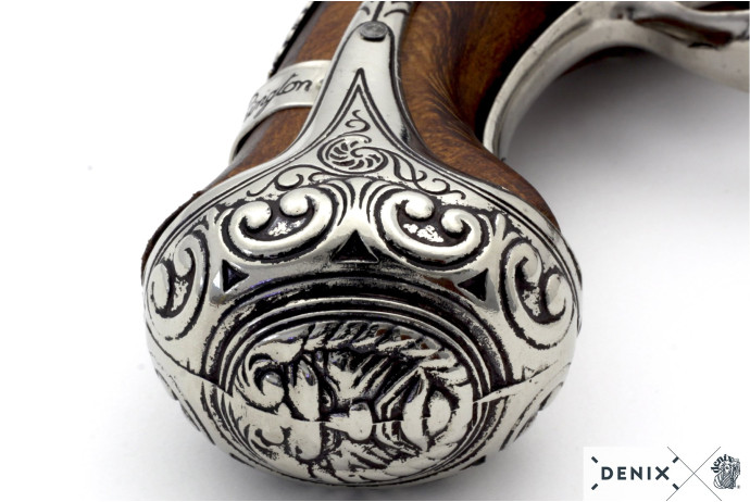 replika pistolet gen. washingtona na stojaku denix model 1228+801