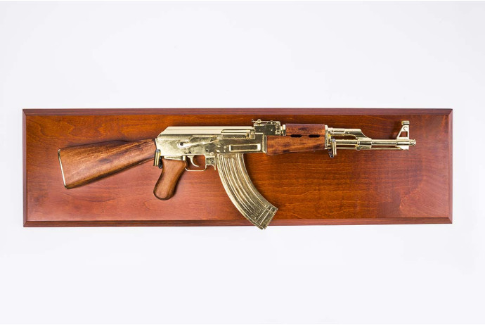 Replika karabin ak-47, ZSRR 1947r na tablo Denix model  1086L+TD+35