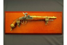 Replika pistolet Brescia na tablo Denix model 1013L+TM+23