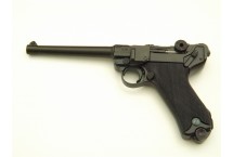 Replika Luger P08 na tablo Denix model 1144+TM+35
