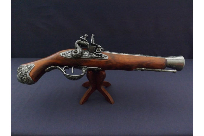 REPLIKA ANGIELSKI GARŁACZ NA STOJAKU DENIX MODEL 1219G+800