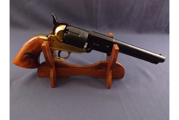 REPLIKA REWOLWERU COLT USA NA STOJAKU DENIX MODEL 1083L+801