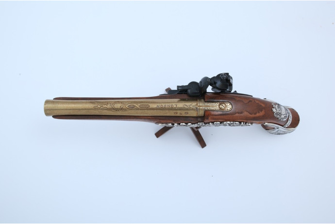 replika pistoletu gen. washingtona na stojaku denix model 1228+800