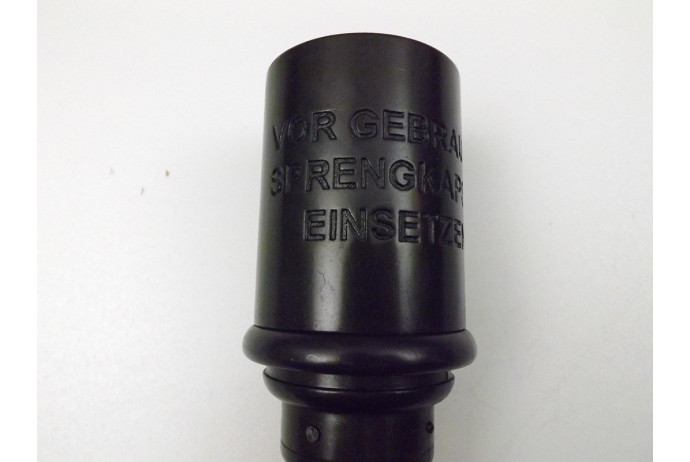 Replika niemiecki granat M-24, 1915r Denix model 737