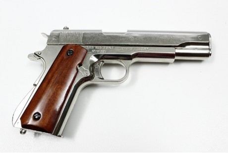 Replika pistolet .45 M1911A1 Government Denix model 6316