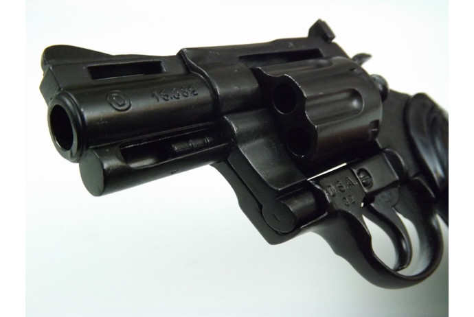 Replika amerykański rerwolwer Python Magnum 2" Denix model 1062