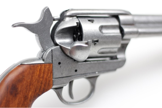 replika rewolwer colt .45 na tablo denix model 1107G+TM+35