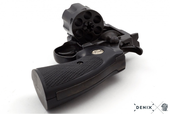 Replika amerykański rerwolwer Python Magnum 2" Denix model 1062