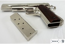Replika pistolet M1911A1.45 na tablo Denix model 6312+TM+35