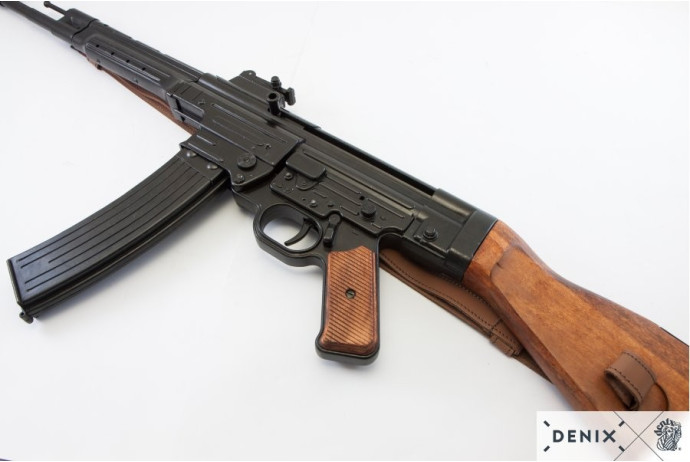 Replika karabin szturmowy stg44 sturmgewer z pasem Denix model 1125 C