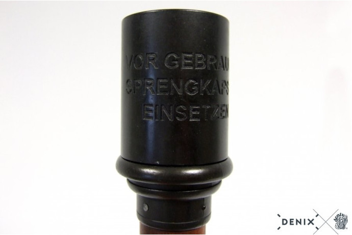 Replika niemiecki granat M-24, 1915r Denix model 737