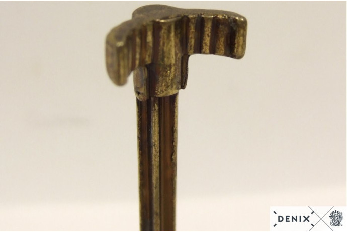 Metalowy stojaczek na nożyki do listów Denix model 3000