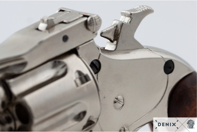 replika rewolwer smith & wesson na stojaku denix model  1008NQ+801