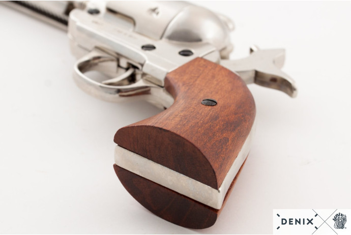 replika rewolwer peacemaker w pudełku denix model 1106NQ+P01