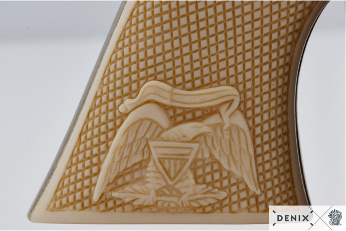 replika rewolwer peacemaker na stojaku denix model 1108L+801