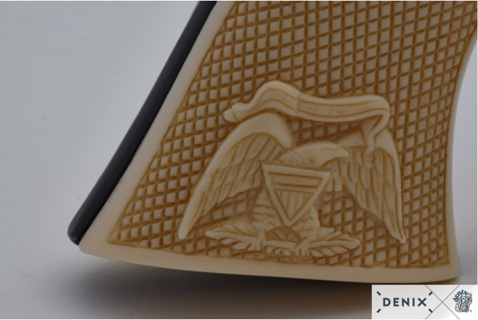 replika rewolwer peacemaker na stojaku denix model 1109N+801