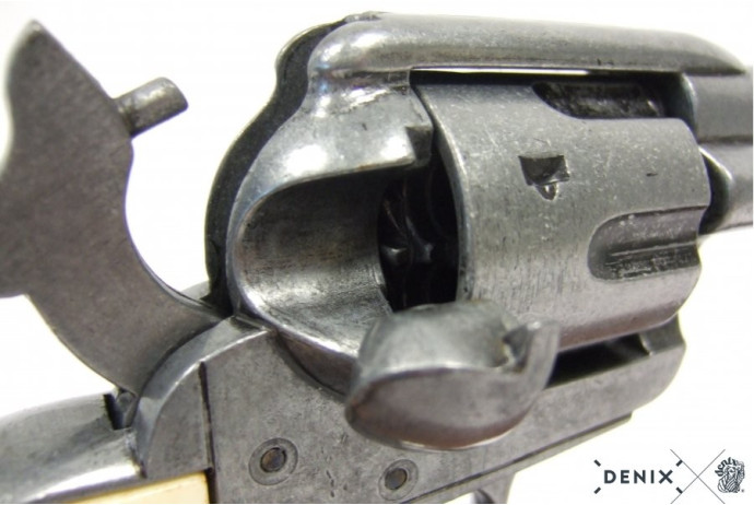 replika rewolwer peacemaker w pudełku denix model 1150G+P01